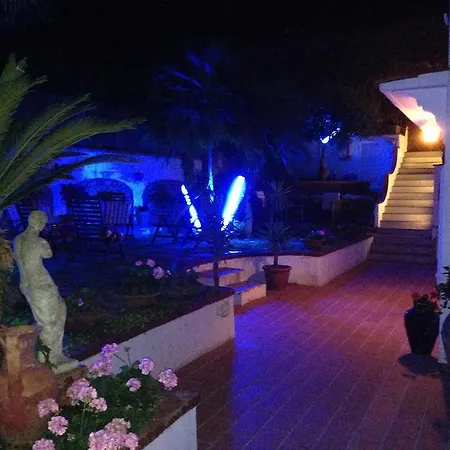 Mediterraneo فندق مبيت وإفطار 3*