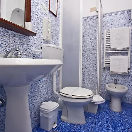 Frühstückspension Mediterraneo 3*