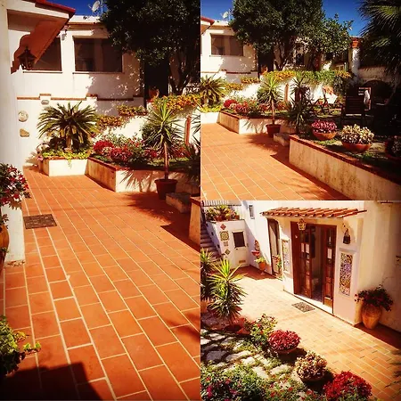 Mediterraneo Bed & Breakfast Bed & Breakfast 3*